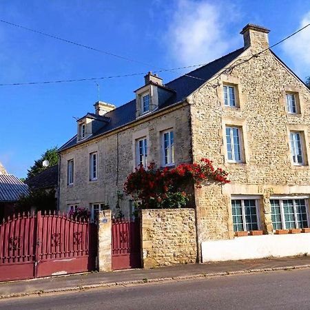 Chambres D'Hotes De Charme Entre Bayeux Et Les Plages Du Debarquement Sommervieu Exterior photo