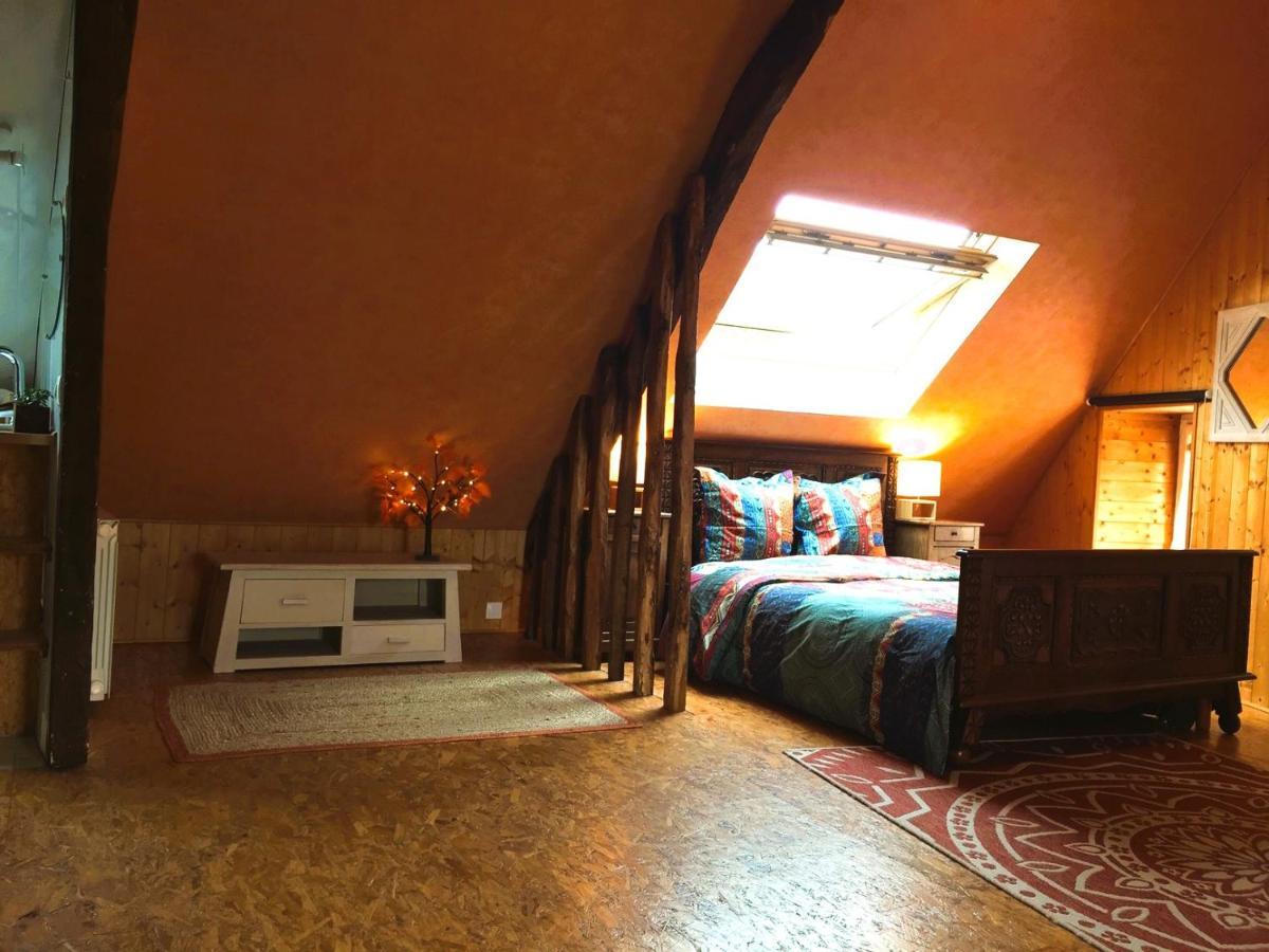 Chambres D'Hotes De Charme Entre Bayeux Et Les Plages Du Debarquement Sommervieu Exterior photo